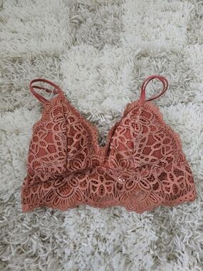 Colsie Teracotta Lace Bralette - Scalloped Floral Crochet